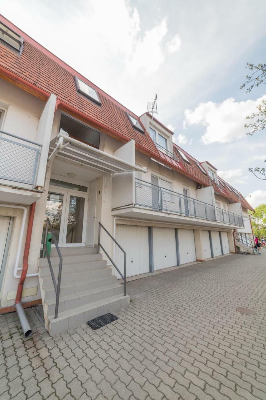 Fischer Apartman 2 Hajdúszoboszló Exterior foto